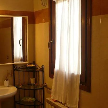 Casa Delle Rose Σπίτι διακοπών Gavello